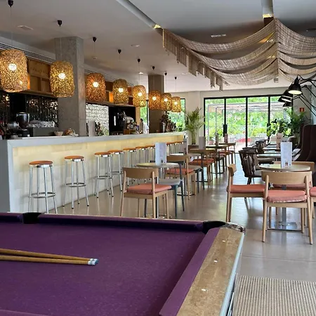 Aqua Bertran Park 酒店 4*
